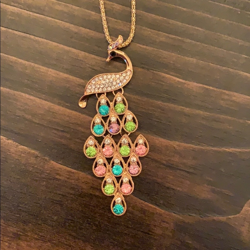 Beautiful 🦚 necklace